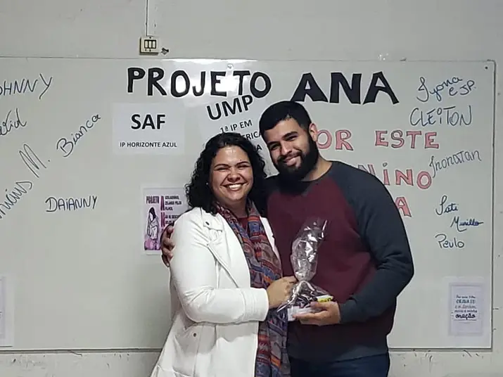 foto.Titulo